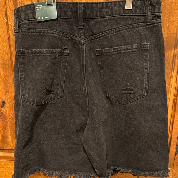 Wild Fable Charcoal Distressed Denim Shorts - Picture 7 of 8